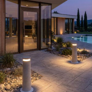 NY53752 Concrete Bollard